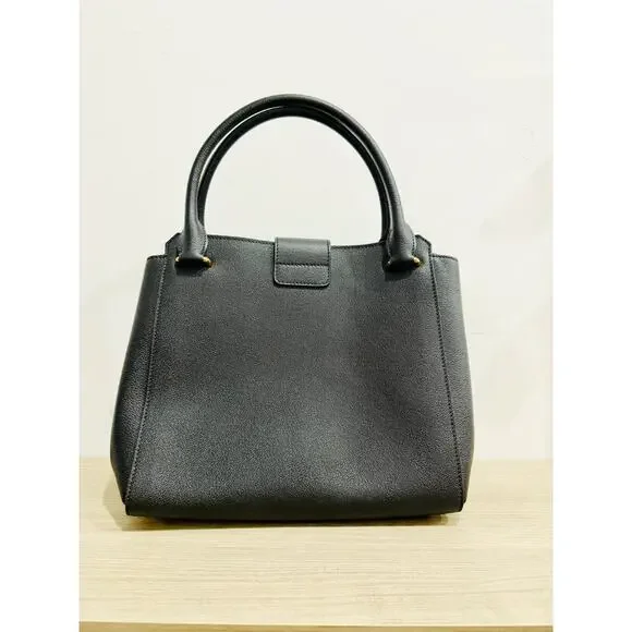 NWT Burberry Large Black Grained Leather Tote Handbag with Buckle - Picture 3 of 7